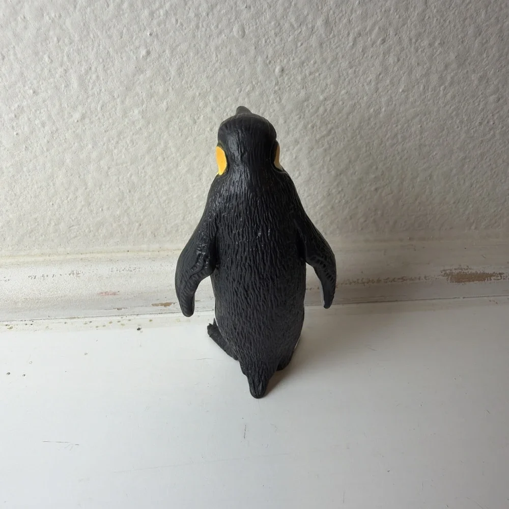 Schleich 14617 King Penguin Retired 2.5